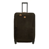 Life Compound 32" Spinner Suitcase