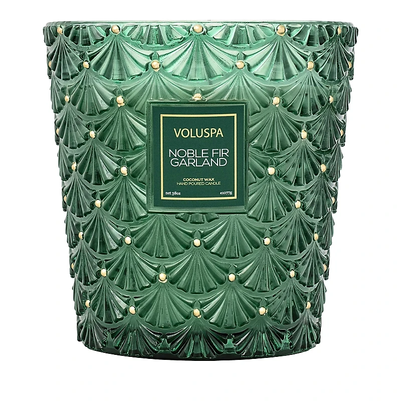 Voluspa Noble Fir Garland Wick Hearth Candle