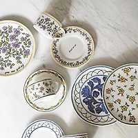 H. Daisy Chain 8" Salad Dessert Plate