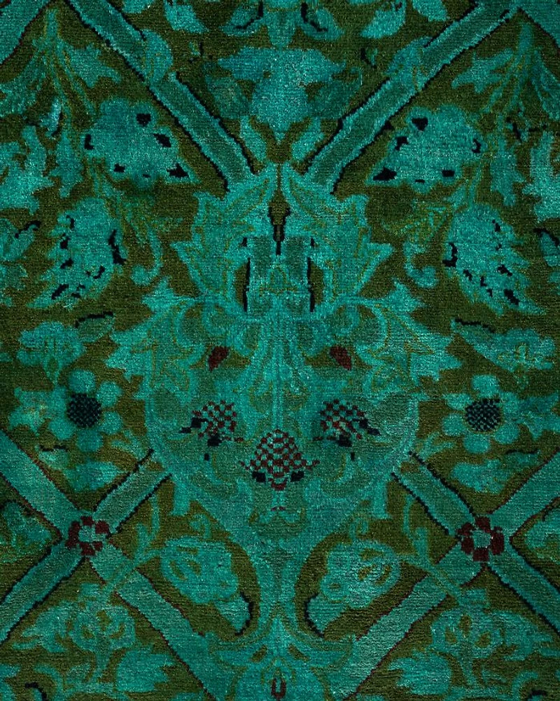 Fine Vibrance M890 Area Rug, 9'10" x 14'