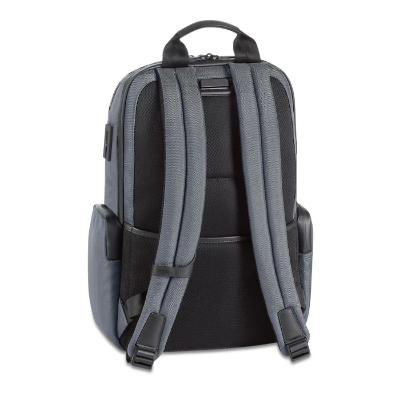 Roadster Pro M1 Backpack