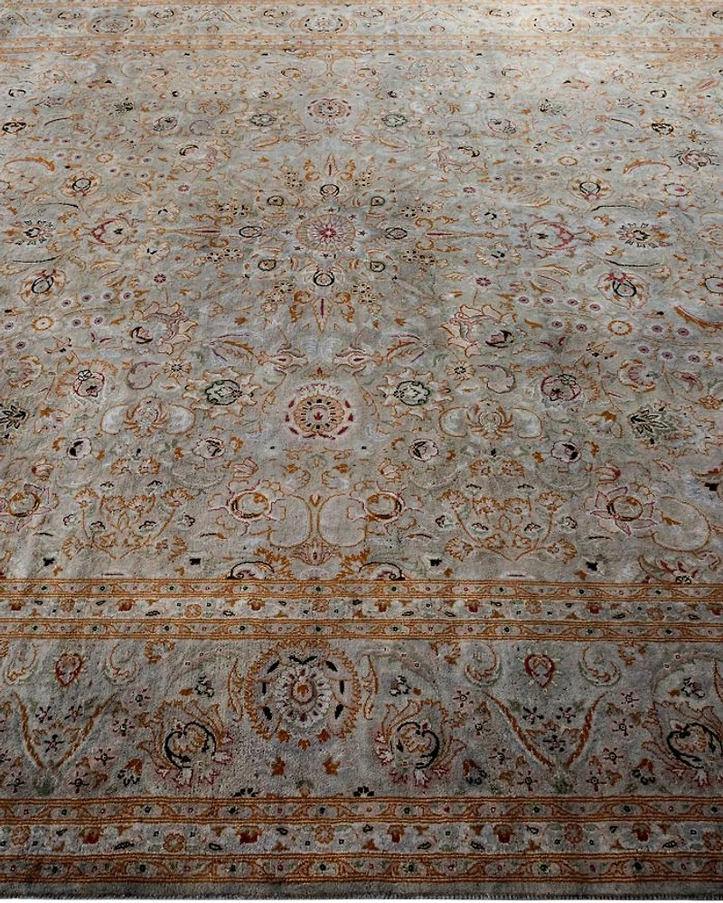 Fine Vibrance M1496 Area Rug, 8'2" x 9'9"