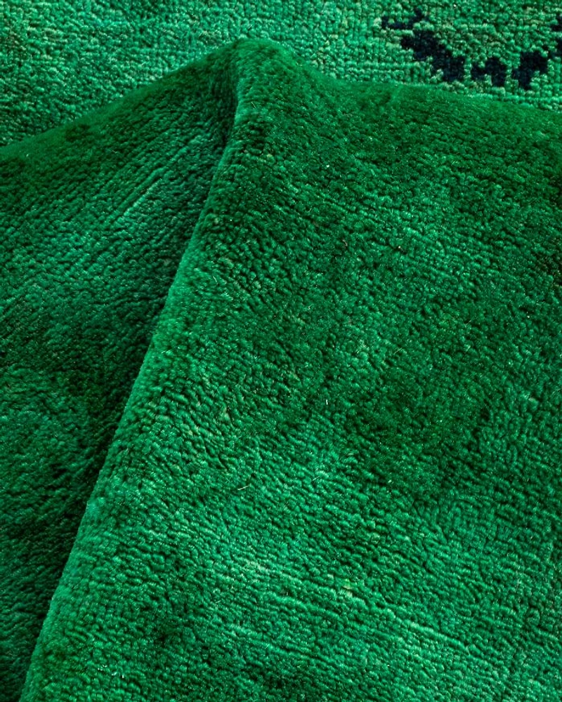 Fine Vibrance M1591 Runner Area Rug, 2'7" x 23'1"