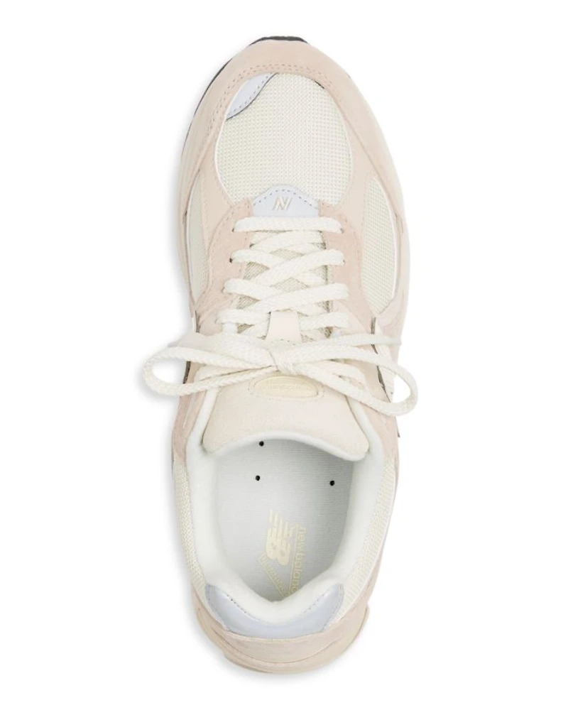 Women's 2000R Low Top Sneakers