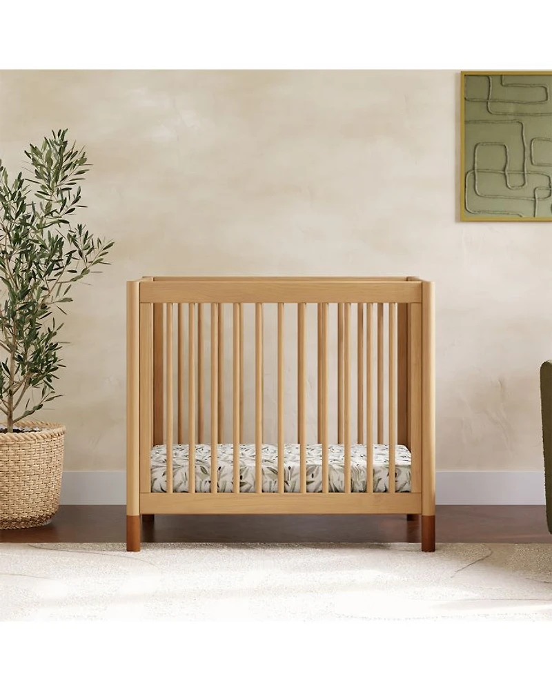 Gelato 4-in-1 Convertible Mini Crib