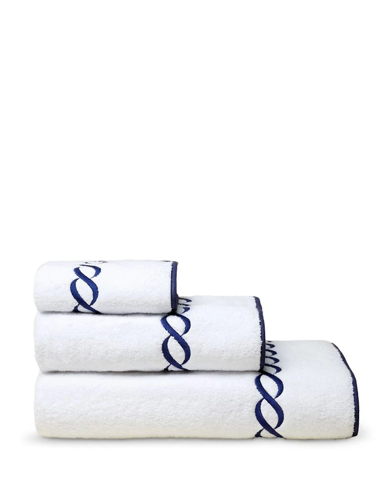 Treccia Moderno Bath Collection