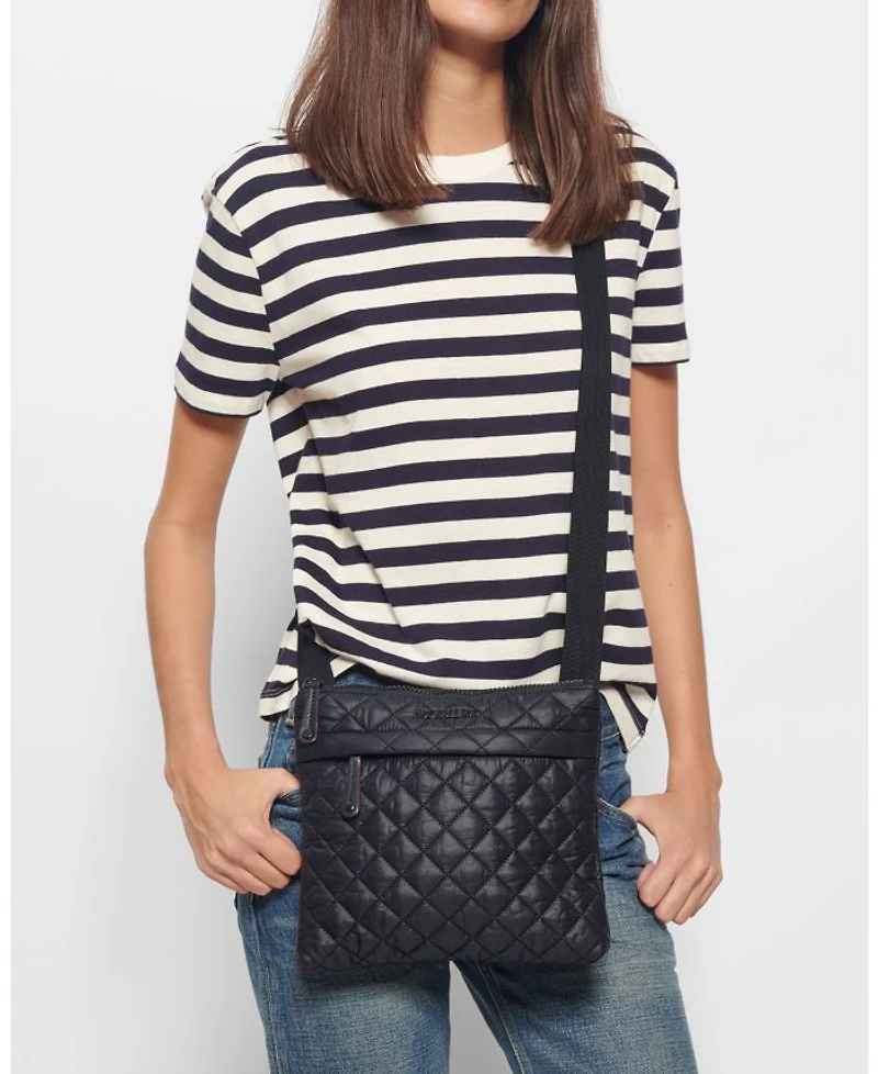 Metro Flat Crossbody Bag