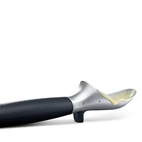Elevate Ice Cream Scoop with Integrated Tool Rest