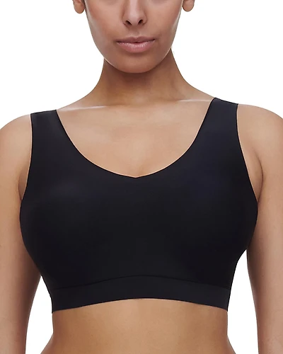Chantelle Soft Stretch Wireless Padded V-Neck Bra