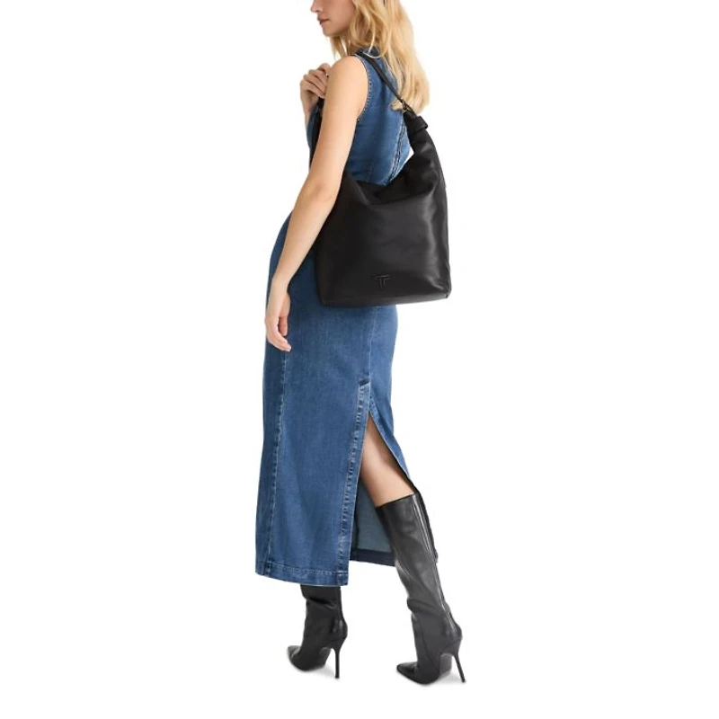 Voyageur Evora Large Leather Hobo Tote Bag