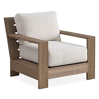 Universal Saratoga Lounge Chair