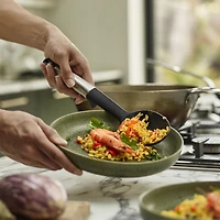 Elevate Silicone Solid Turner with Integrated Tool Rest