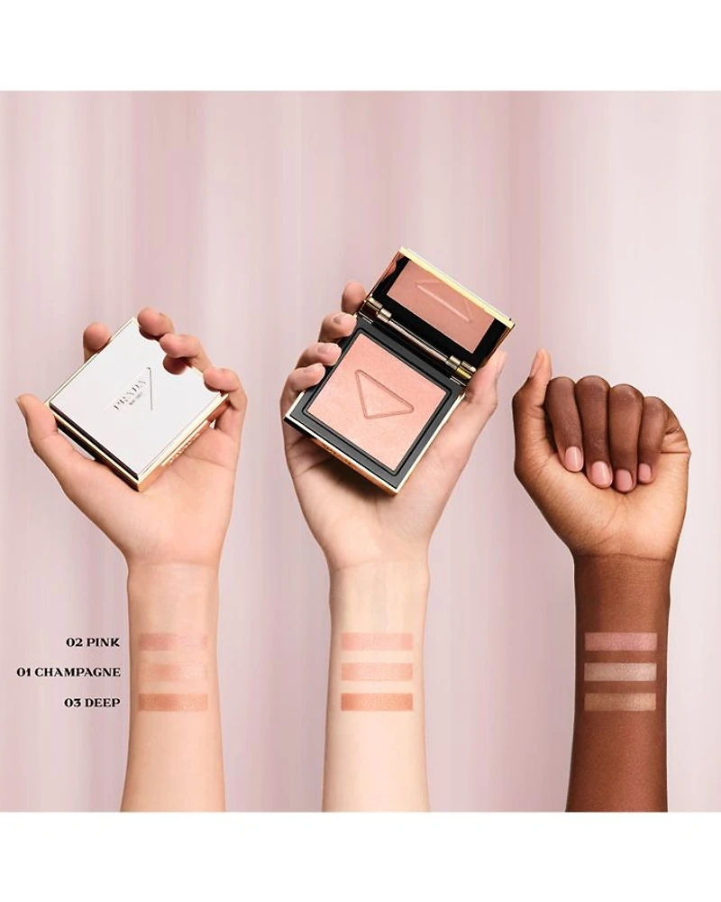 Light Glowing Highlighter Powder