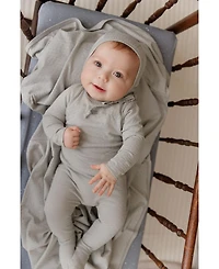 Unisex Heart and Star Button Pointelle Collection - Footie + Bonnet Baby