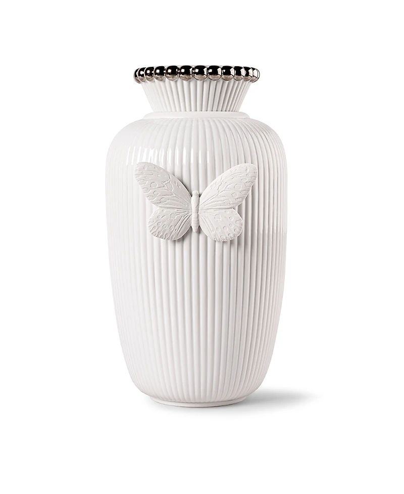 Lladro Lady Luck by Olga Hanono Sculpture/Vase