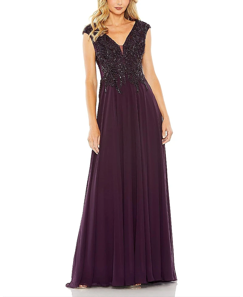 Mac Duggal Appliqued Cap Sleeve Bodice Flowy Gown
