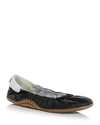 P448 Women's Stella Ballet Flats