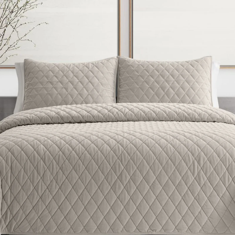 Diamond Velvet Quilt Set, King