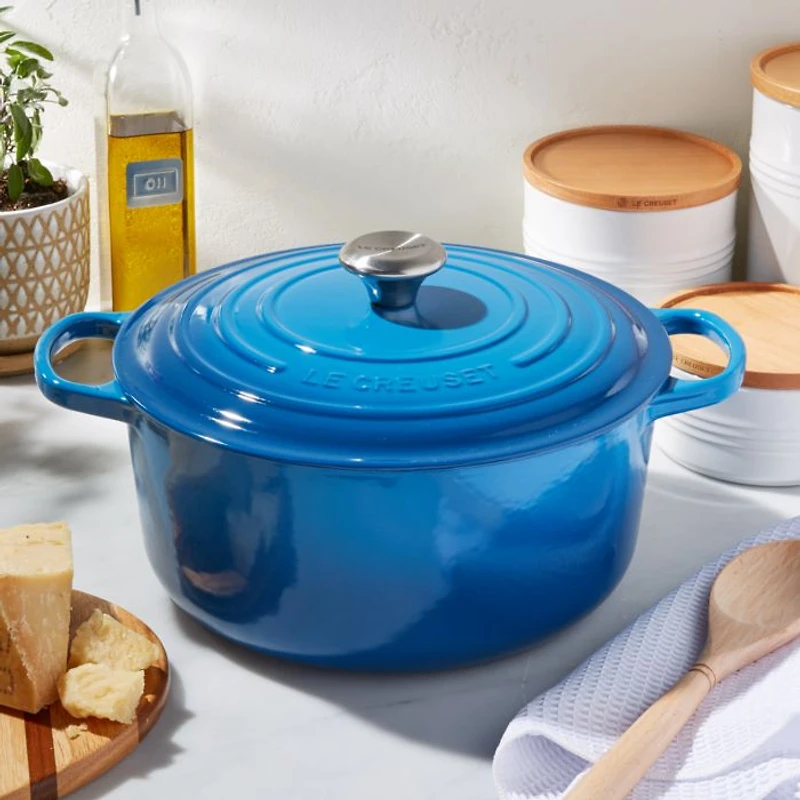 Quart Signature Round Dutch Oven
