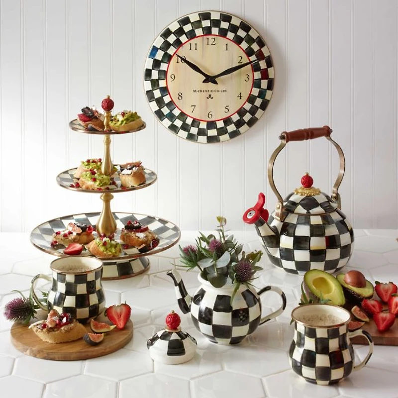 Courtly Check Enamel Mug