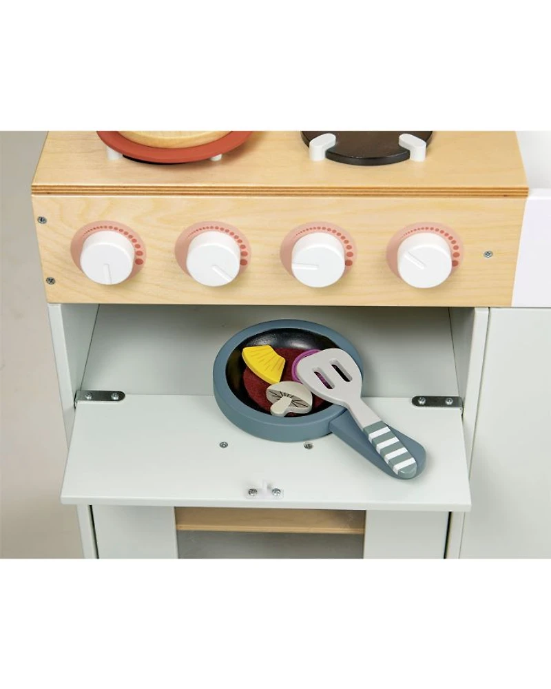 La Fiamma Grand Kitchen - Ages 3+