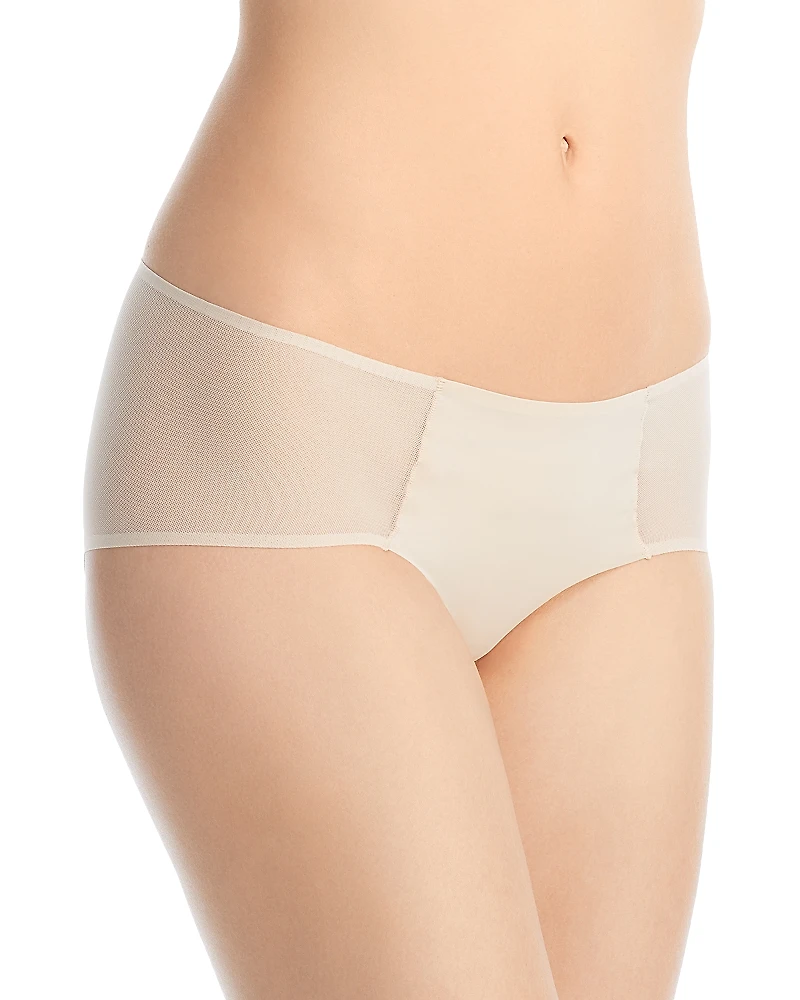 Uwila Warrior Soft Seamless Briefs with Mesh