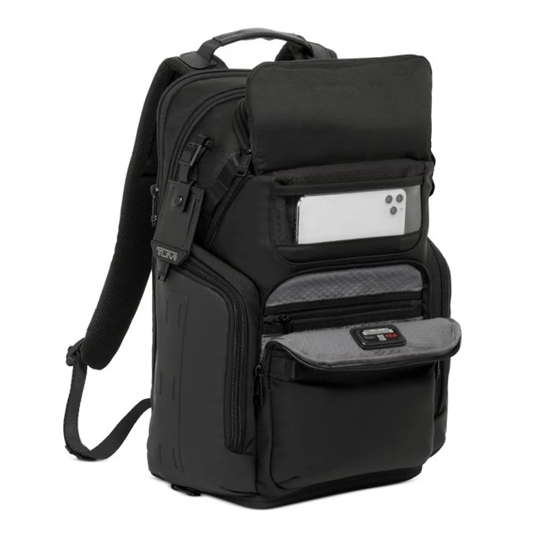 Nomadic Backpack