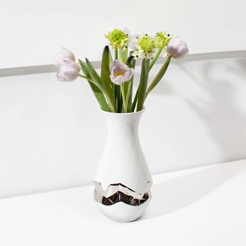 Oro Vase White and Silver