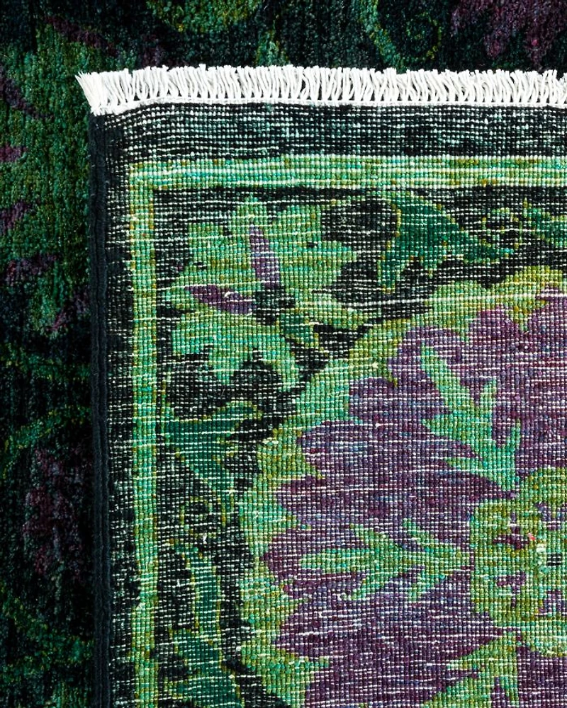 Fine Vibrance M1649 Area Rug, 8'3" x 10'4"