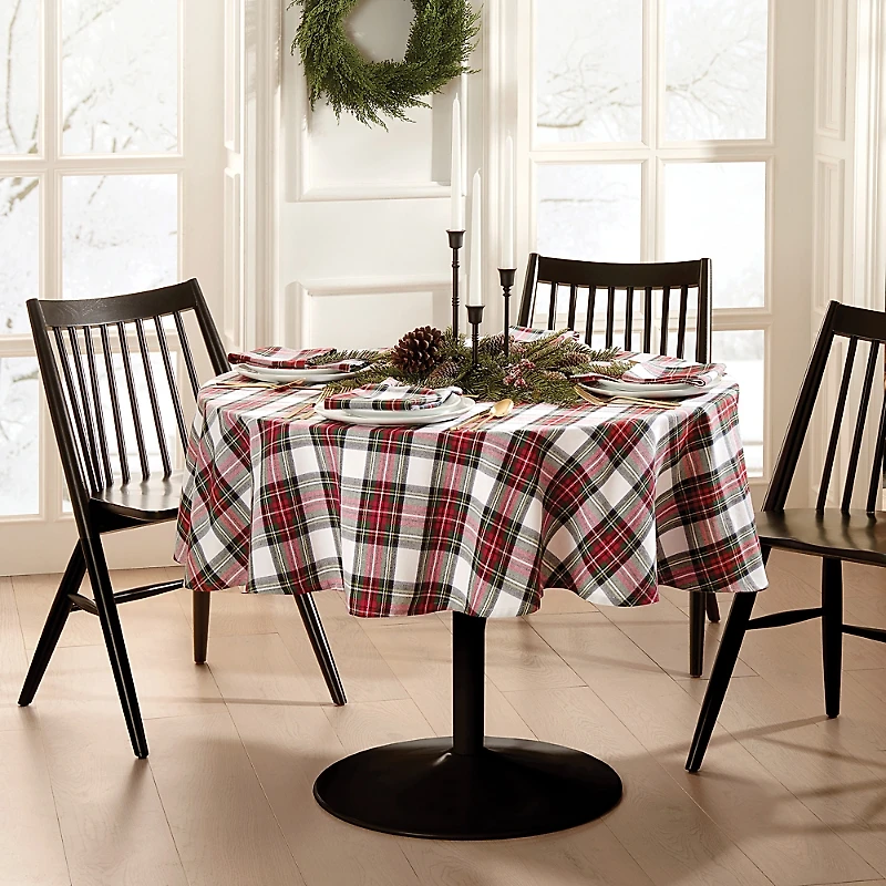 Elrene Home Fashions Christmas Classic Holiday Plaid Cotton Tablecloth