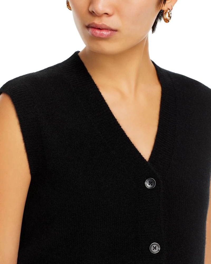 Buttoned Vest - Exclusive