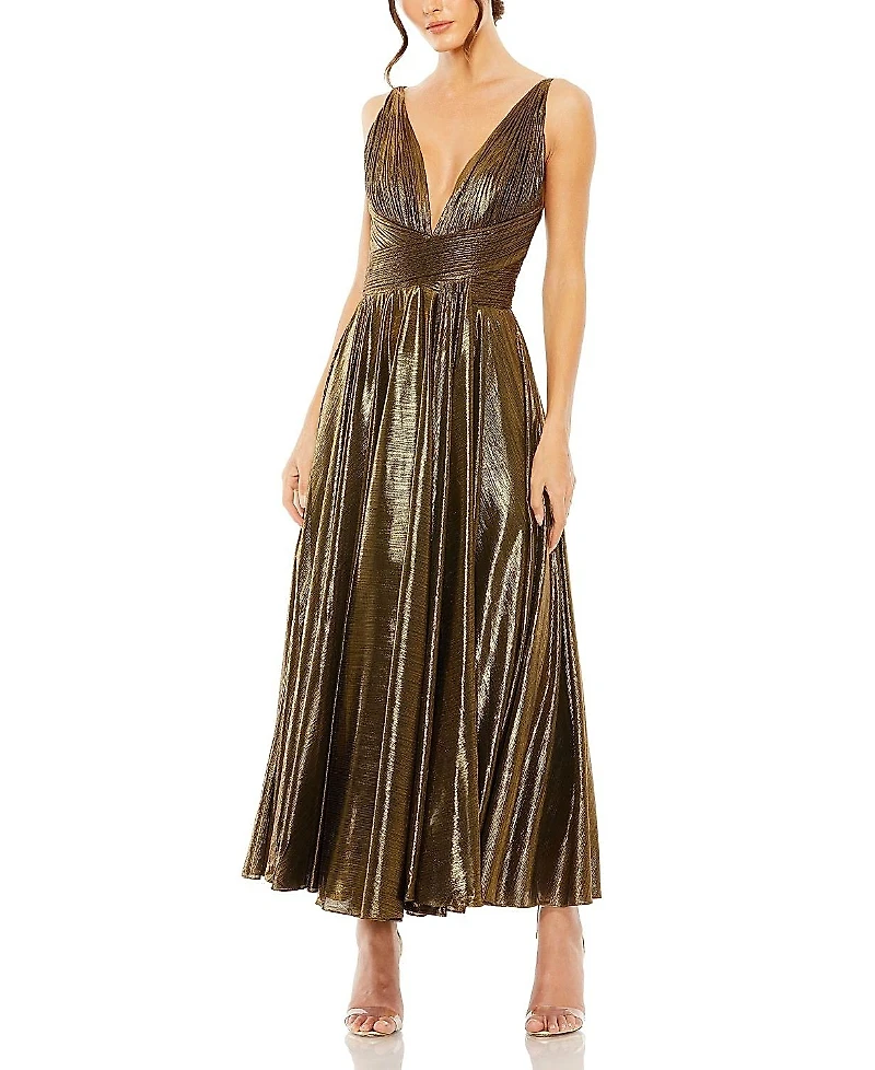 Mac Duggal Sleeveless V Neck Pleated Top Metallic Dress