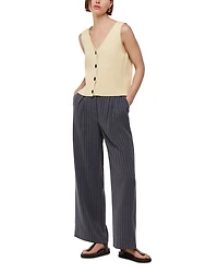 Button Front Sleeveless Knit Top