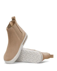 Women's Bend Chelsea Booties
