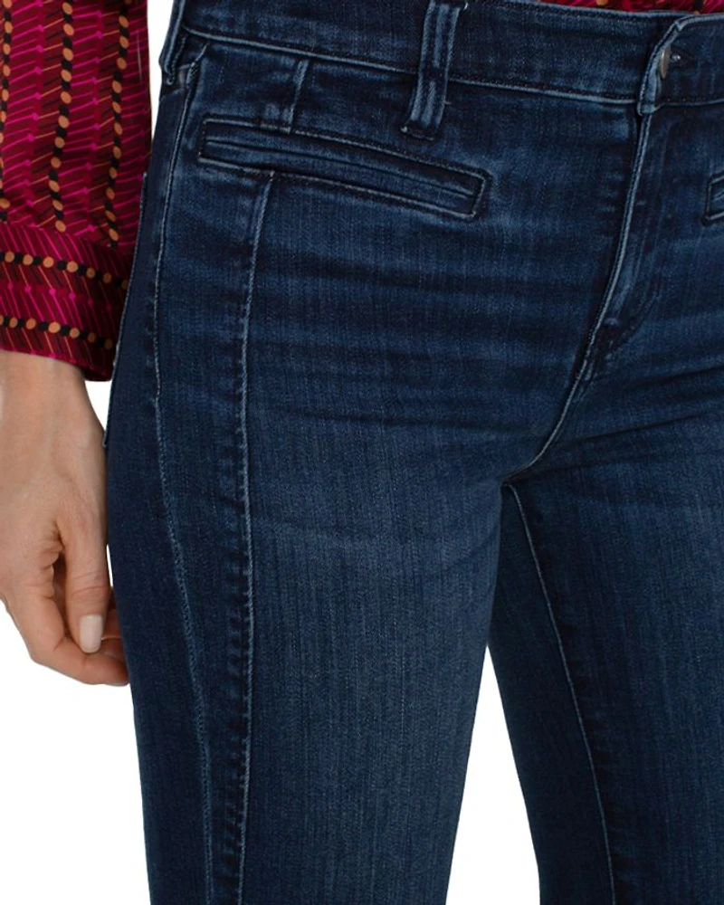 Hannah Flare Jeans Mount Dora