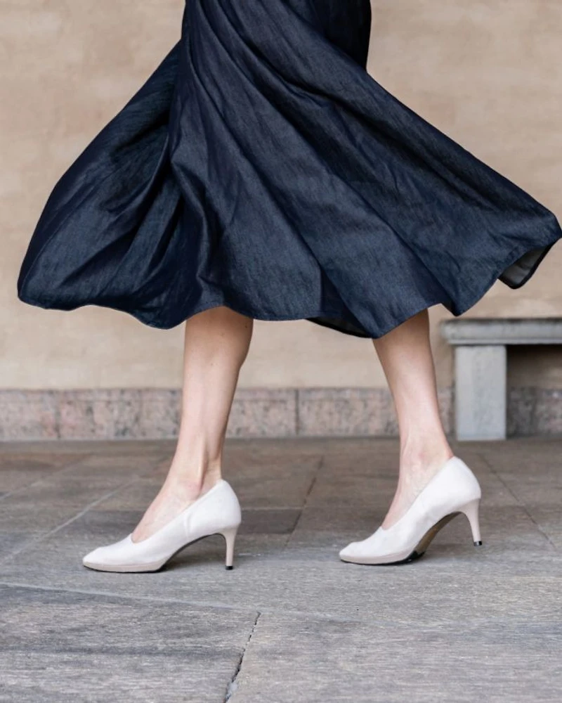 Women's Felicia Orthopedic Expandable Pumps