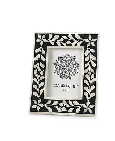 Gauri Kohli Sirohi Picture Frame