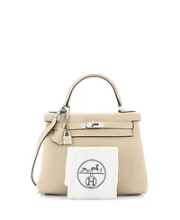 Kelly 28 Handbag Light Togo with Palladium Hardware