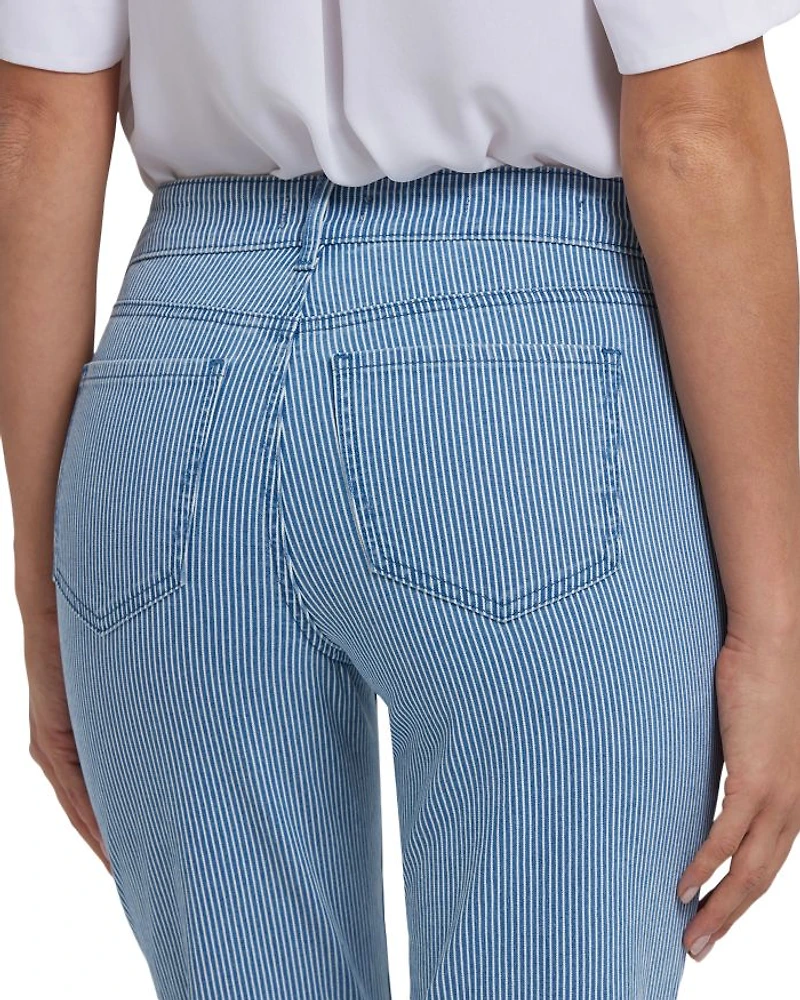 Marilyn Straight Ankle Jeans Villa Vista