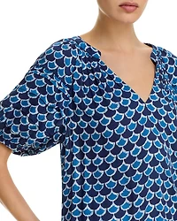 Split Neck Fan Top