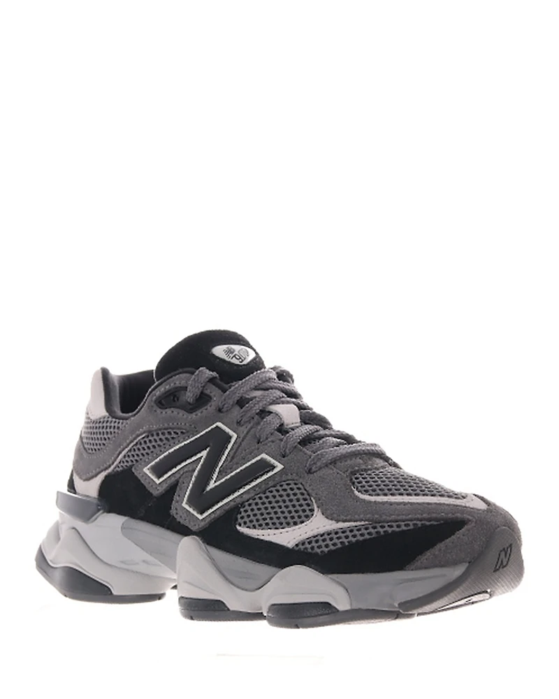 New Balance 9060 Sneakers