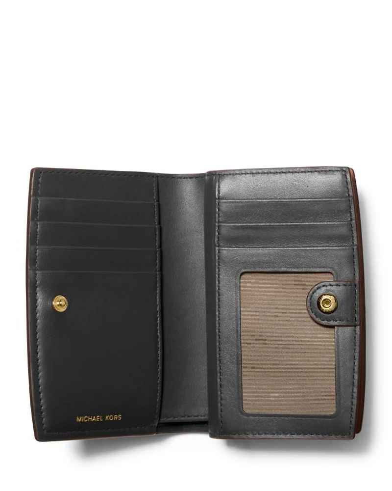 Bryant Medium Zip Around Wallet