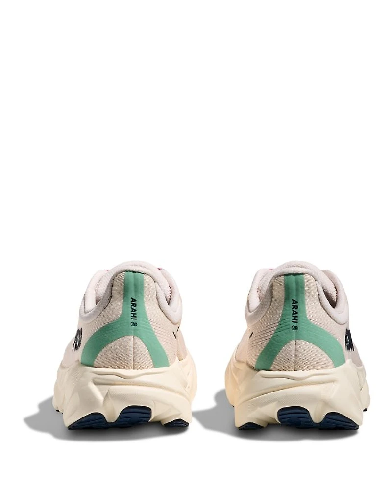 Women's Arahi 8 Running Sneakers