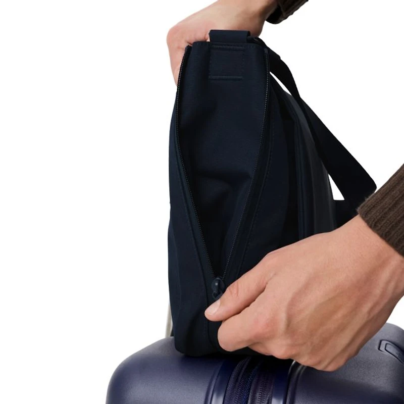 The Expandable Messenger Tote