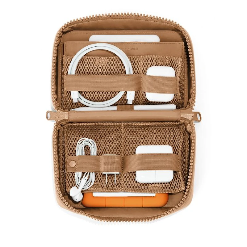 Arlo Large Tech Organizer, Onyx