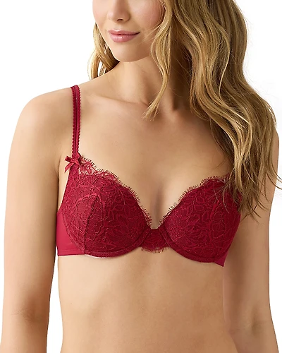 b. tempt'd by Wacoal It's On Lace Contour Bra