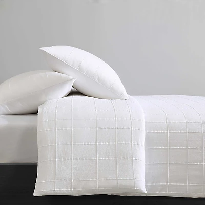 Calvin Klein Puckered Grid Solid 3 Piece Duvet Cover Set