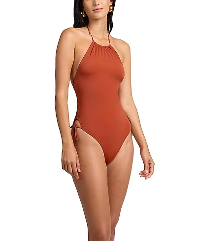 Onia Aleena One Piece