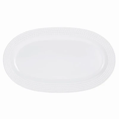 Wickford Oval Hors D'Oeuvres Plate
