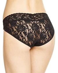 Signature Lace V-Kini